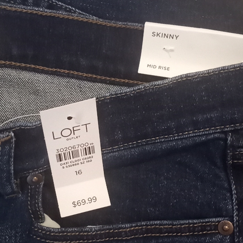 Jeans - Picture 3 of 3